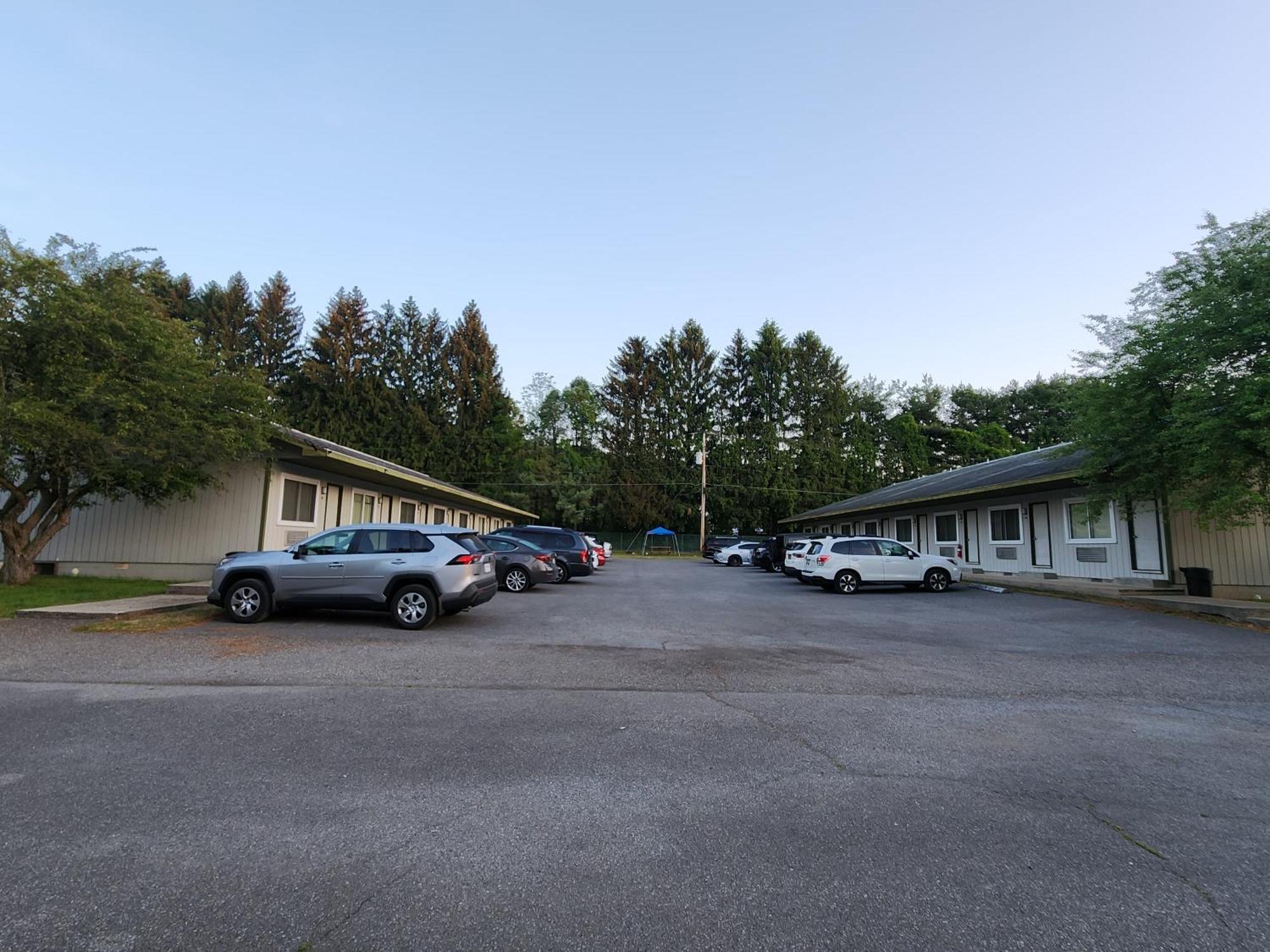 Glenwood Inn & Conference Center Делавэр Уотер Гэп Экстерьер фото
